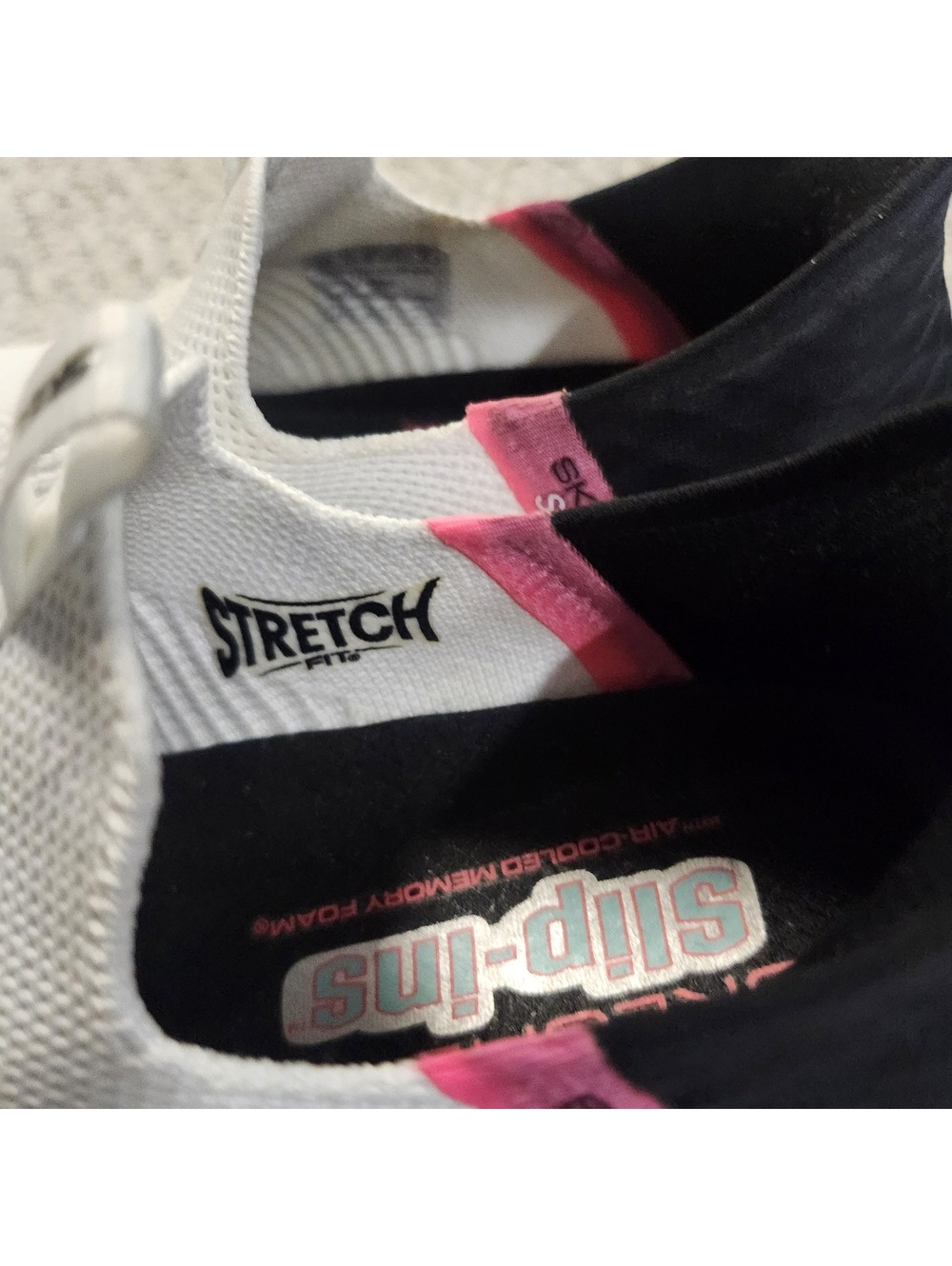 Skechers Slip-On White and Black Knit Sneakers with Pink Accents Size 6.5 - Picture 4 of 11